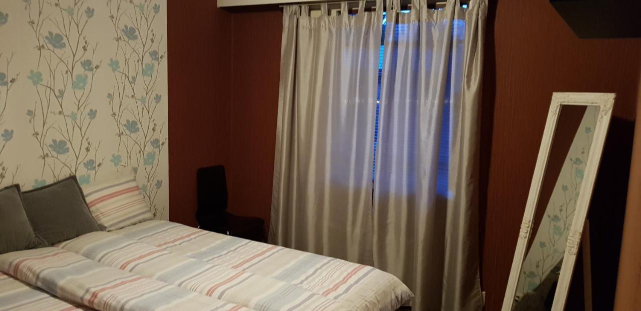 4 Bedrooms Near Center - Kranni Pori Exterior foto