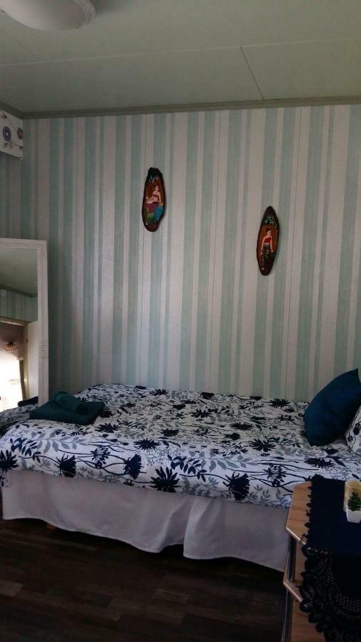 4 Bedrooms Near Center - Kranni Pori Exterior foto